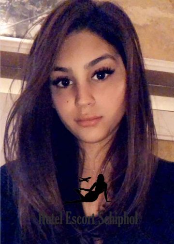 Hotel Escort Deaa - Cute Brazilan Schiphol Escort Girl